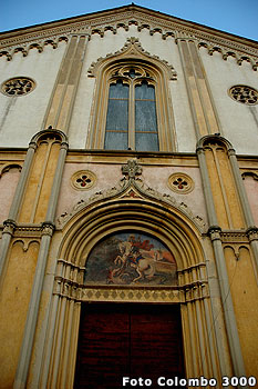 facciata chiesa di Cazzano - strada del soave